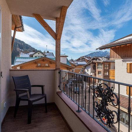 Hotel Meida Pozza di Fassa Exterior photo